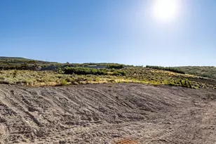 1181 E Wildflower Cir, Heber City, UT 84032 - Photo 9