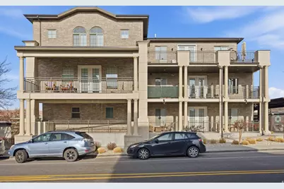 2369 E Murray Holladay Rd S #A202, Holladay, UT 84117 - Photo 3