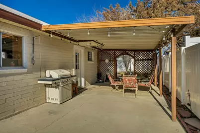 8411 S 1475 E, Sandy, UT 84093 - Photo 25