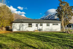 7060 S 3050 E, Salt Lake City, UT 84121 - Photo 5