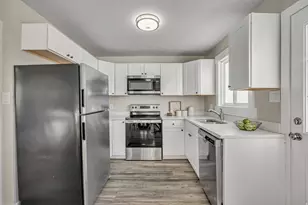 7060 S 3050 E, Salt Lake City, UT 84121 - Photo 11