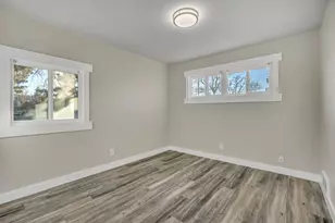 7060 S 3050 E, Salt Lake City, UT 84121 - Photo 17