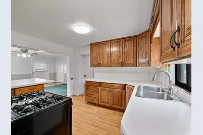 1270 E 700 N, Fruit Heights, UT 84037 - Photo 5