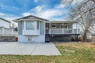 1119 E 10600 S, Sandy, UT 84094 - Photo 3