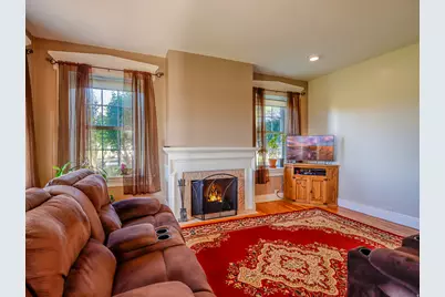 155 W Center St, Fillmore, UT 84631 - Photo 11
