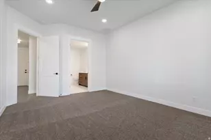 6750 W Judys Farm Ln S, West Valley, UT 84128 - Photo 13