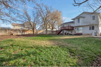 782 W 1960 N, Clinton, UT 84015 - Photo 17