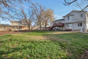 782 W 1960 N, Clinton, UT 84015 - Photo 17