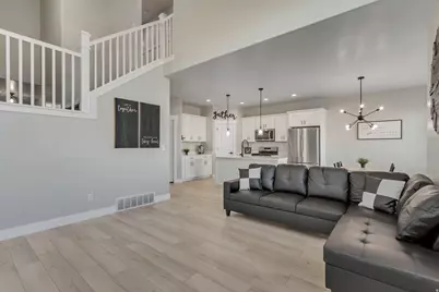 4284 W Hemsley Ln S, Herriman, UT 84096 - Photo 13