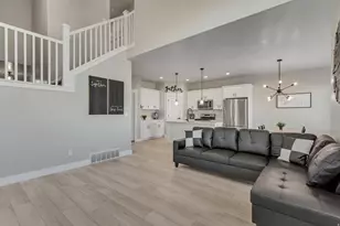 4284 W Hemsley Ln S, Herriman, UT 84096 - Photo 13