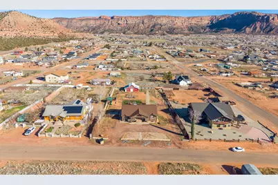 640 N Juniper St, Hildale, UT 84784 - Photo 81