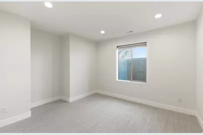 843 N Eaglepointe Dr E, North Salt Lake, UT 84054 - Photo 53