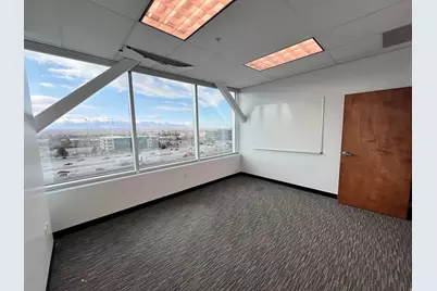 230 W Towne Ridge Pkwy #520, Sandy, UT 84070 - Photo 9