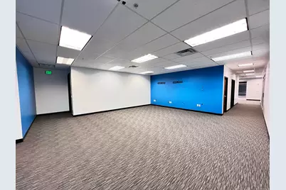 230 W Towne Ridge Pkwy #520, Sandy, UT 84070 - Photo 3