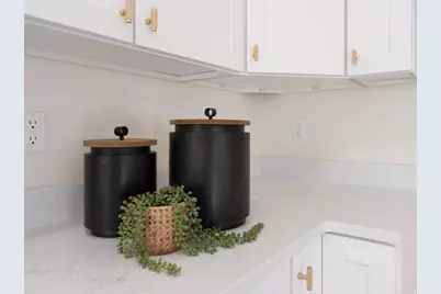 1344 W Bristol Ridge Rd, West Jordan, UT 84088 - Photo 23