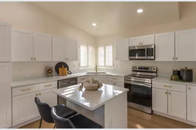 1344 W Bristol Ridge Rd, West Jordan, UT 84088 - Photo 21