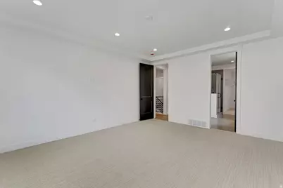 296 E 2050 S #2, Bountiful, UT 84010 - Photo 29