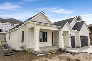 296 E 2050 S, Bountiful, UT 84010 - Photo 3