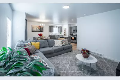 1617 S Haven Pkwy, West Haven, UT 84401 - Photo 9