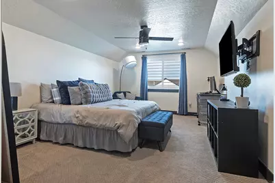 423 W Red Wolf Dr, Saratoga Springs, UT 84045 - Photo 29