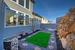 423 W Red Wolf Dr, Saratoga Springs, UT 84045 - Photo 5