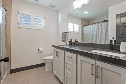 423 W Red Wolf Dr, Saratoga Springs, UT 84045 - Photo 31