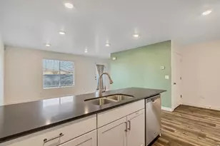 1138 E Pilot St, Saratoga Springs, UT 84045 - Photo 7