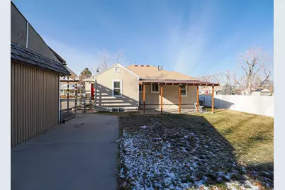 8459 S 300 E, Sandy, UT 84070 - Photo 9