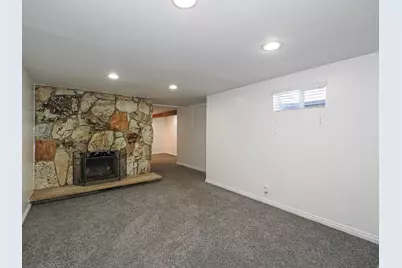 8459 S 300 E, Sandy, UT 84070 - Photo 33