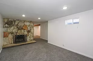 8459 S 300 E, Sandy, UT 84070 - Photo 33