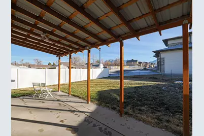 8459 S 300 E, Sandy, UT 84070 - Photo 13