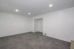 8459 S 300 E, Sandy, UT 84070 - Photo 35