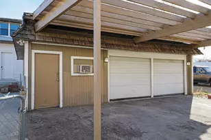 8459 S 300 E, Sandy, UT 84070 - Photo 11