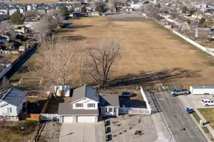 7432 S Paisley Way W, West Jordan, UT 84084 - Photo 3