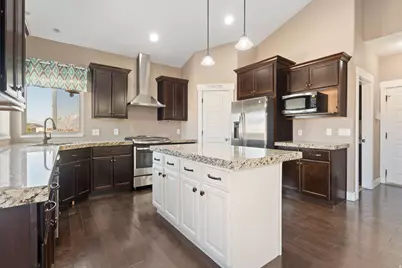 12442 S Luzerne Ct, Herriman, UT 84096 - Photo 5