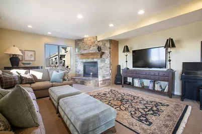 634 S Mountain View Cir E, North Salt Lake, UT 84054 - Photo 57