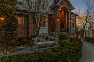 634 S Mountain View Cir E, North Salt Lake, UT 84054 - Photo 5