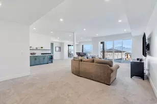 14233 S Summit Crest Ln, Herriman, UT 84096 - Photo 33