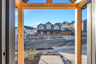 14233 S Summit Crest Ln, Herriman, UT 84096 - Photo 53
