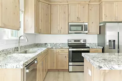 4728 E Lake Corner Dr, Eagle Mountain, UT 84005 - Photo 17