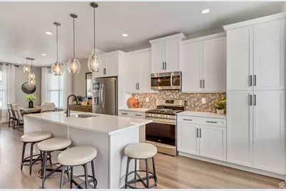 11019 S Freestone Rd W #120, South Jordan, UT 84009 - Photo 5