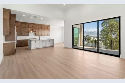 492 N Pinnacle Ln #6, Saratoga Springs, UT 84045 - Photo 7