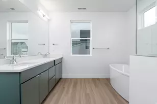 418 N Pinnacle Ct, Saratoga Springs, UT 84045 - Photo 9