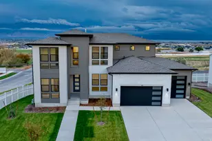 418 N Pinnacle Ct, Saratoga Springs, UT 84045 - Photo 1