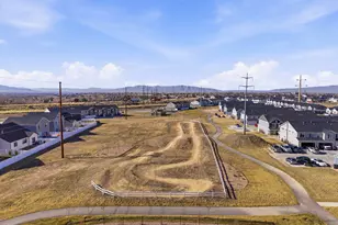 1453 S Windy Rdg Dr, Spanish Fork, UT 84660 - Photo 23