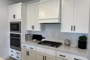 12 S Moonlit Rd, Mapleton, UT 84664 - Photo 3