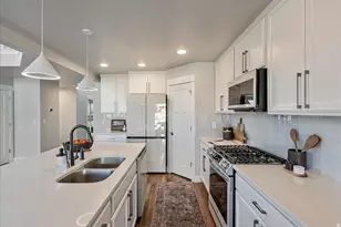 882 W Spring Dew Ln N, Lehi, UT 84048 - Photo 17