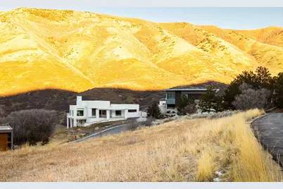 310 S Maryfield Dr #307, Salt Lake City, UT 84108 - Photo 23