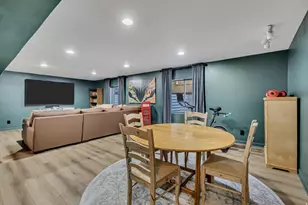 2043 E Brookings Dr, Draper (UT Cnty), UT 84020 - Photo 27