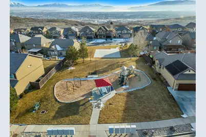 2043 E Brookings Dr, Draper (UT Cnty), UT 84020 - Photo 53